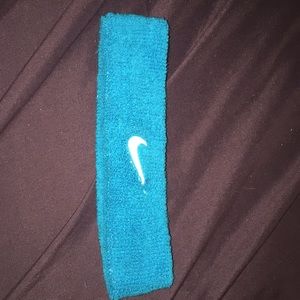 Nike sweatband